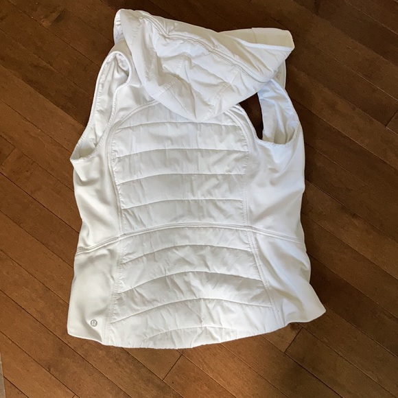 Lululemon another mile vest - Picture 2 of 5